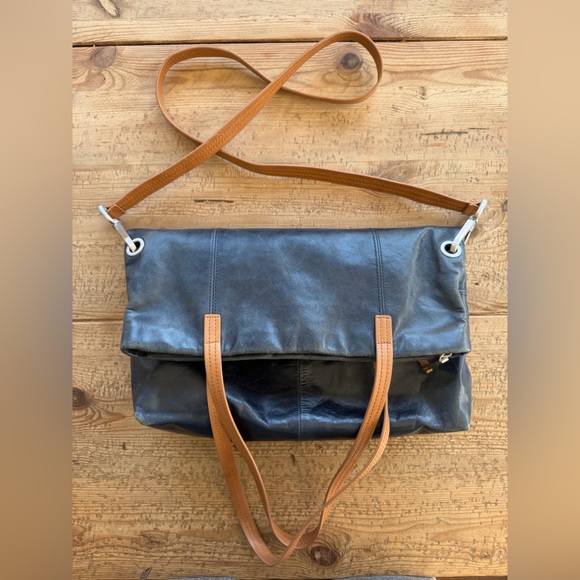 HOBO Blue Convertable Bag with Brown Leaf Patterned Interior - Picture 2 of 10